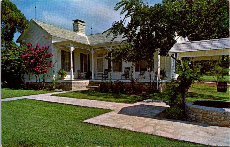 Texas, Johnson City - Boyhood Home Of President Johnson - [TX-101]