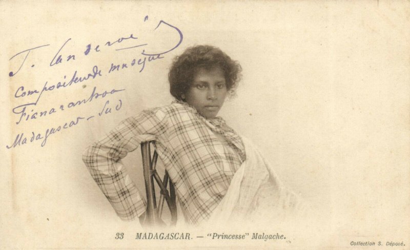 PC CPA MADAGASCAR, PRINCESSE MALGACHE, Vintage Postcard (b14020)