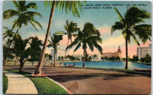 Postcard - Indian Creek Drive, Pancoast Lake And Hotels - Miami Beach, Florida