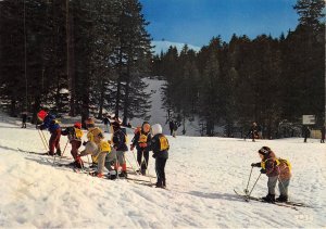 US22 France Huate Auvergne Super Lioran winter resort 1977 ski