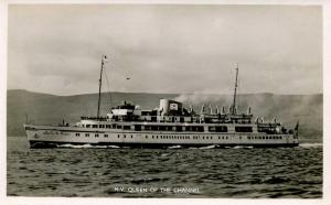 UK - England, London. Eagle Steamers - MV Queen of the Channel  *RPPC