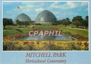 Postcard Modern Mitchell ParK Horticultural conservatory Milwaukee Wisconsin