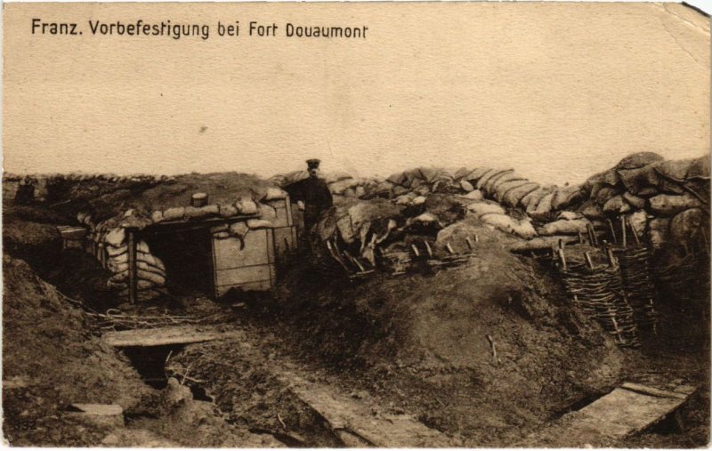 CPA Franz. Vorbefestigung bei Fort Douaumont (1036982)