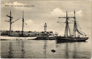 CPA BINIC Navires Islandais Rentrant au Port (1294954)