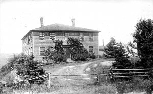 Boothbay Harbor ME The Old House Message, Real Photo Postcard