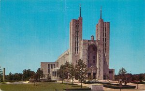 Postcard United States Baltimore Maryland cathedral of Mary our Queen