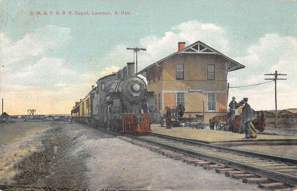 Lemmon South Dakota Train Station Vintage Postcard AA20862 United