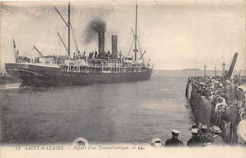 France  Port Saint Nazaire  Steamer leaving Port