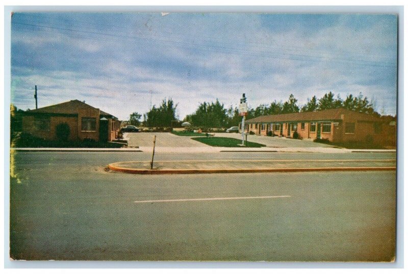 1956 Top Rail Hotel Roadside Aurora Cascade Colorado CO Posted Vintage Postcard