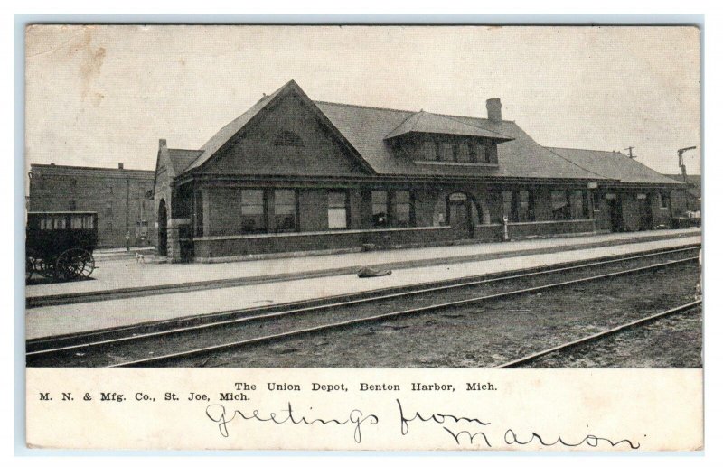 BENTON HARBOR, MI Michigan ~ Union RAILROAD DEPOT 1906 Berrien County Postcard