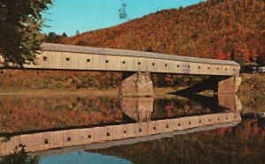 Vintage Postcard 1977 Windsor Vermont Covered Bridge Cornish New Hampshire NH
