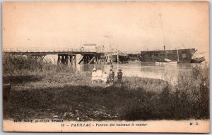 Pauillac Ponton Des Bateaux A Vapeur France Antique Postcard