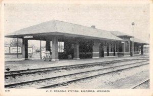 M.P. Baldknob Arkansas Train Depot Station Antique Postcard RR122