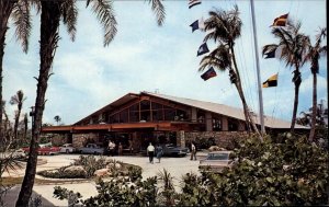 Cape Coral FL Yacht Racquet Club Entrance Auto 1950s-60s Vintage Postcard