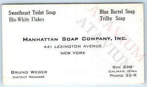 c1940s Calmar, Iowa Manhattan Soap Co Business Trade Card Bruno Weber Toilet C49