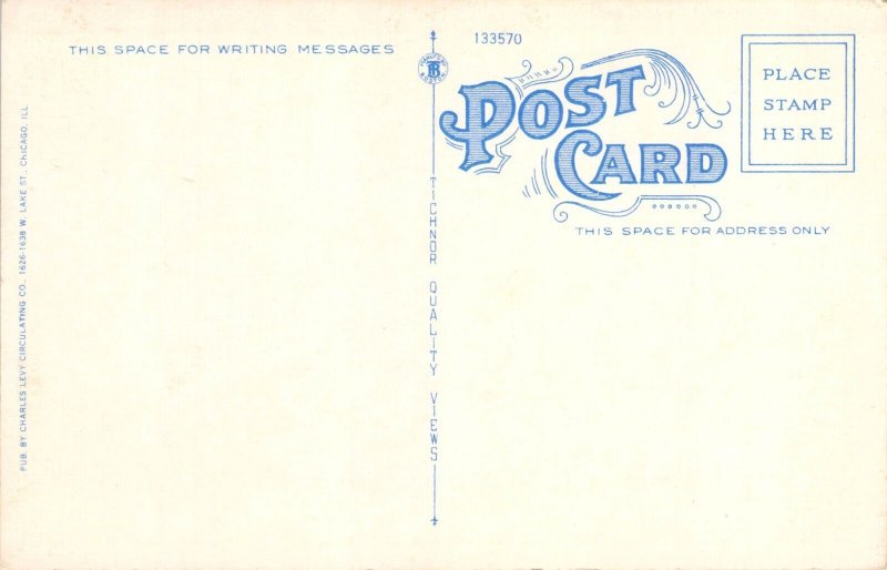 Vintage 1930s Postcard The Merchandise Mart Chicago Illinois Linen