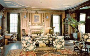 Home of Franklin D Roosevelt Hyde Park, New York Postcard