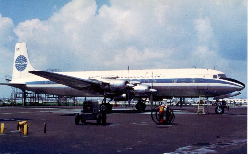 Pan American Airways - DC-6B  (aviationcards.com)