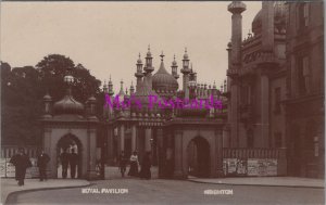 Sussex Postcard - Brighton, The Royal Pavilion  RS37938