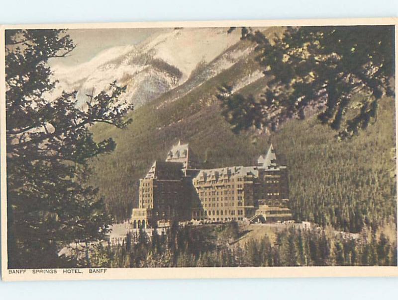 Unused Divided-Back HOTEL SCENE Banff Alberta AB B1684-12