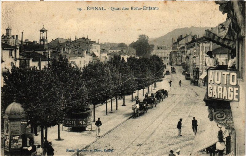 CPA ÉPINAL Quai des Bons-Enfants. (398395)