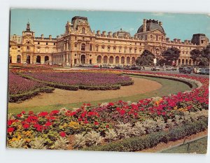 Postcard The Louvre and its gardens, Paris, France