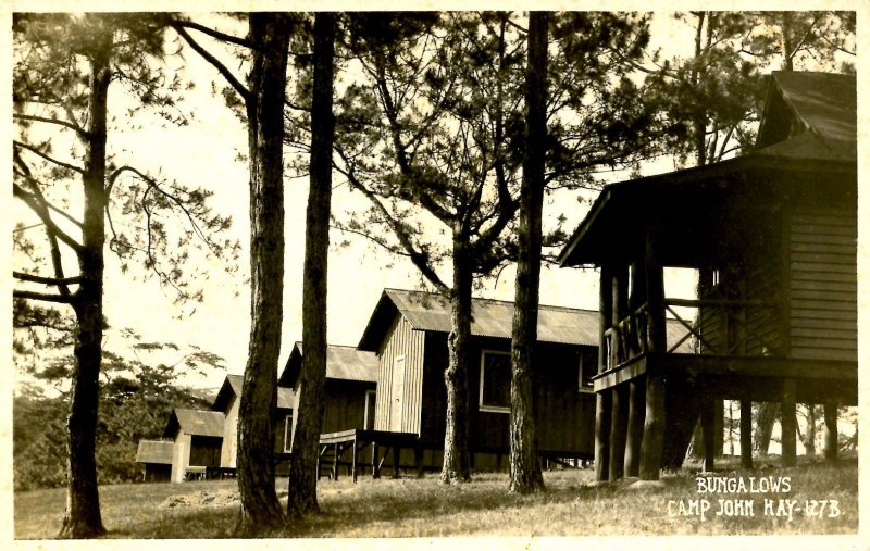 Philippines - Bagvio, Benguet. Camp John Hay, Bungalows circa 1910 *RPPC