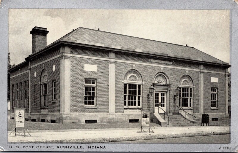 Postcard United States Post Office Building in Rushville, Indiana