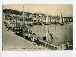 3082567 FRANCE Trouville-sur-Mer L'Avant-Port a maree haute Old