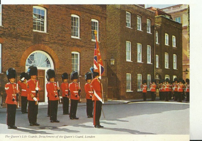 London Postcard - The Queen's Life Guards, Detachment of The Queen's Guard18580A 