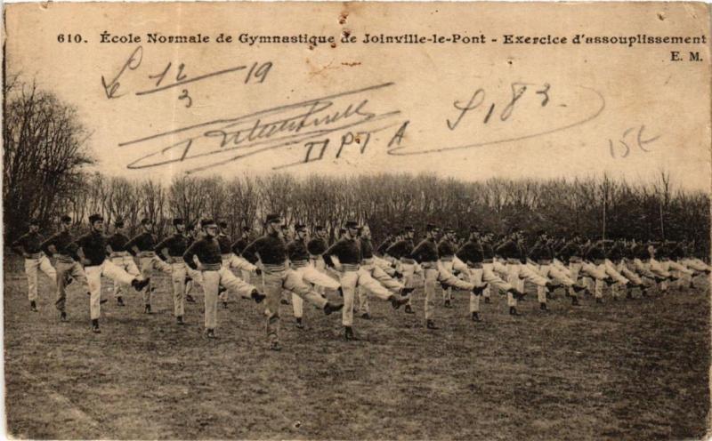 CPA AK JOINVILLE-le-PONT École Gymnastique Exercice d'assouplissement (600024)