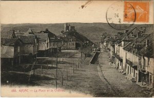 CPA NAJAC - La Place et le Chateau (133473)