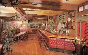Philadelphia, PA Pennsylvania OLD ORIGINAL BOOKBINDER'S Restaurant Bar Postcard