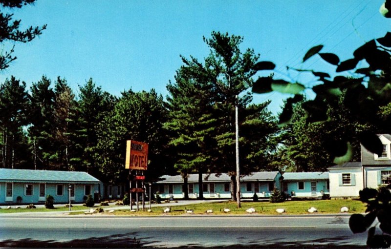 New Hampshire Derry Slkylark Motel