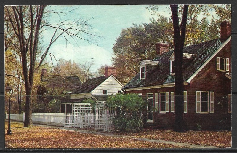 Michigan, Dearborn - Motor Inn - Famous Colonial Houses - [MI-079]