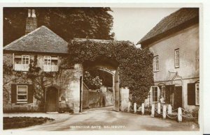 Wiltshire Postcard - Harnham Gate - Salisbury - Real Photograph - Ref 2099A