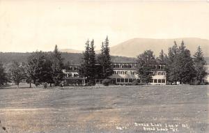 D76/ Bread Loaf Vermont VT Real Photo RPPC Postcard c1930s Inn and Mountain