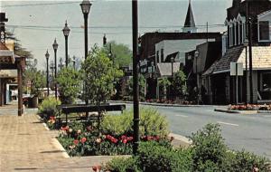 Perry Georgia~Street Scene~Tulip Flower Gardens & Lampposts~Church Steeple Bknd