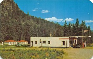 Moyie River Valley Canada Hi-A-Watha Motel Gas Station Postcard