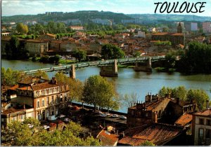 Toulouse le pont Saint-Pierre, la Garonne Vintage 1980s Postcard