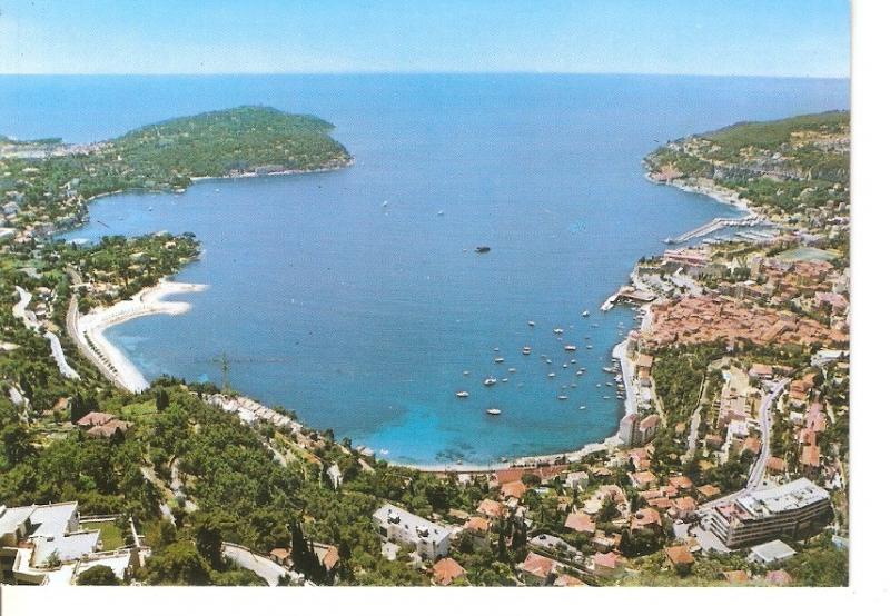 Postal 045287 : Cote dAzur. A gauche: le cap Ferrat. La Rade de Villedranche ...