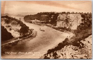 The River Avon & Sea Walls Bristol England Scenic Spot Postcard