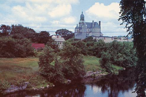 NH - Nashua, St. Francis Xavier Church