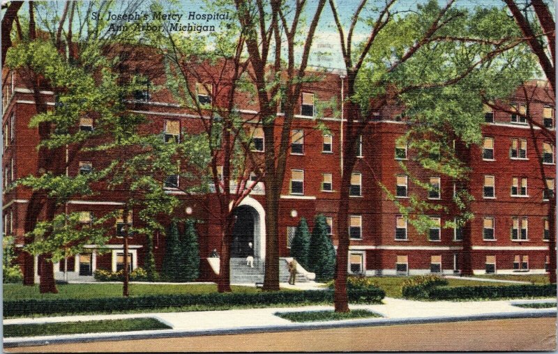postcard  St. Joseph's Mercy Hospital, Ann Arbor, Michigan