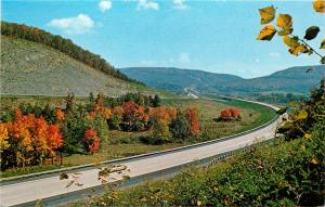 INTERSTATE I-80 220 KEYSTONE SHARON STROUDSBURG PENNSYLVANIA POSTCARD