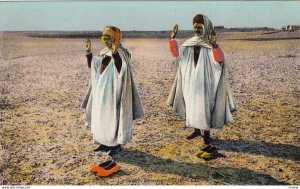 Arab Men praying , 00-10s