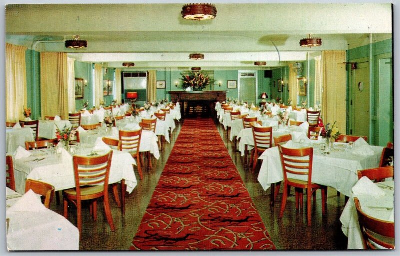 Vtg Freehold New Jersey NJ American Hotel Restaurant Dining Room Postcard