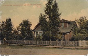 SASKATCHEWAN , Canada , PU-1910; A Pretty Residence at Swift Current