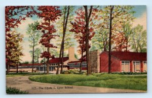 GLENVIEW, IL Illinois ~ CLYDE L. LYON SCHOOL c1950s Linen Cook County Postcard