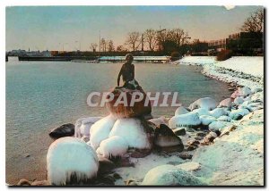 Postcard Modern Copenhagen Langelinie in his winter suit